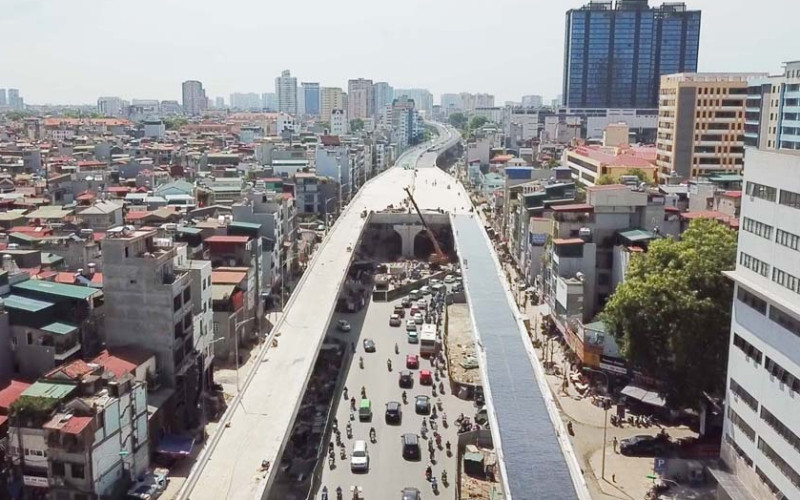 Đường vành đai 2 trên cao sắp được đưa vào khai thác.