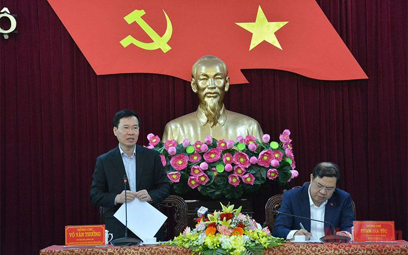 Đồng chí Võ Văn Thưởng, Ủy viên Bộ Chính trị, Thường trực Ban Bí thư phát biểu ý kiến tại buổi làm việc.