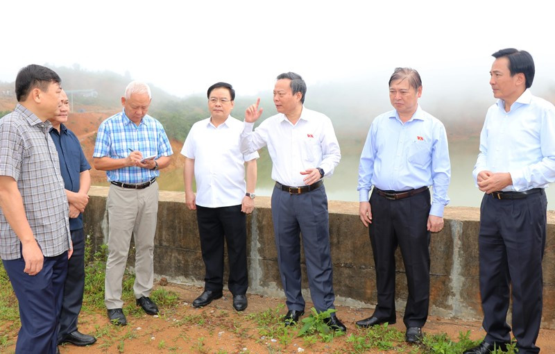 Kiểm tra công tác an toàn hồ đập tại Điện Biên.