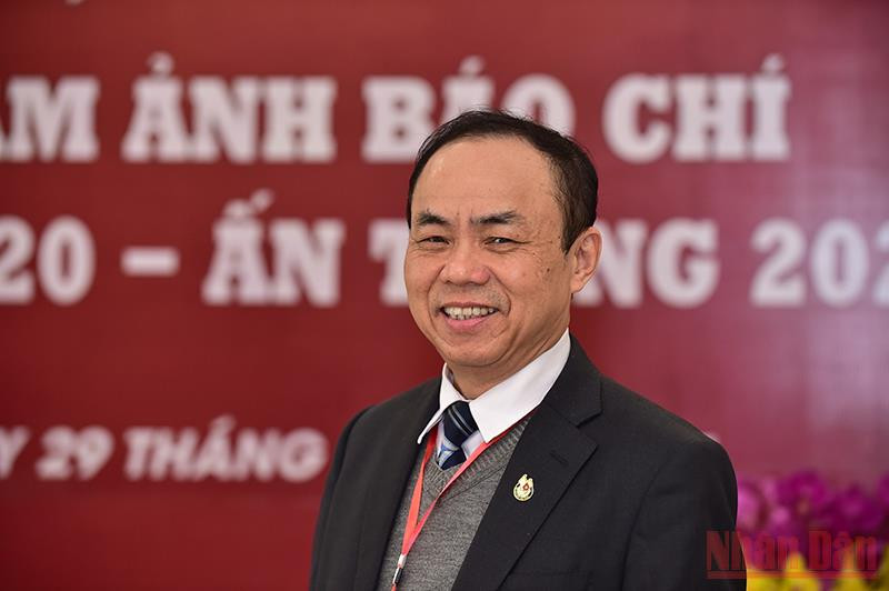 Tiến sĩ Trần Bá Dung, Ủy viên Ban Thường vụ khóa X, Trưởng Ban Nghiệp vụ Hội Nhà báo Việt Nam. Ảnh: THÀNH ĐẠT
