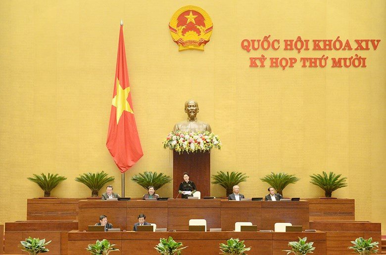 Kỳ họp thứ 10, Quốc hội khóa XIV, sáng 6-11.