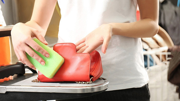 “Giặt” đồ da đúng cách