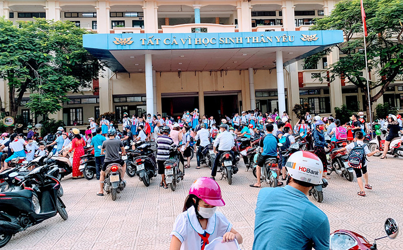 Học sinh Hải Phòng lại được đến trường học tập từ ngày 8-3.