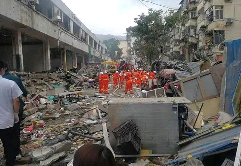 Hiện trường vụ nổ tại khu chợ. (Nguồn: CCTV)