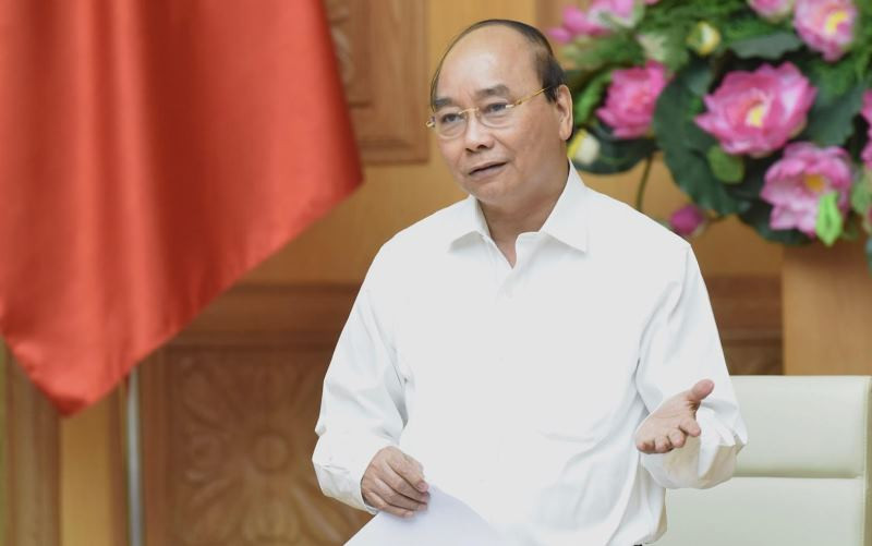 Thủ tướng Nguyễn Xuân Phúc phát biểu kết luận phiên họp.