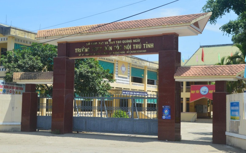 Trường THPT Dân tộc nội trú tỉnh Quảng Ngãi, nơi dự thi của thí sinh thuộc diện F1. 