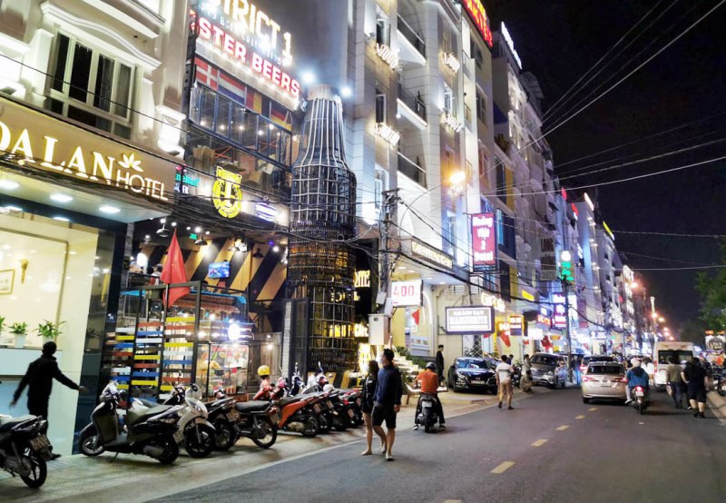 Lâm Đồng cho phép một số dịch vụ hoạt động trở lại gắn với phòng, chống dịch trong trạng thái bình thường mới.