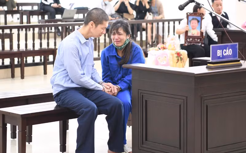 Hai bị cáo trong vụ án phải chịu bản án nghiêm khắc vì gây ra cái chết cho bé gái ba tuổi.