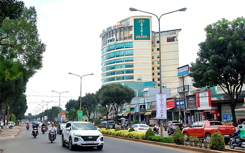 Thành phố Pleiku, nỡi giãn các biện pháp phòng chống dịch ở “vùng xanh” từ 0 giờ ngày 19/9.