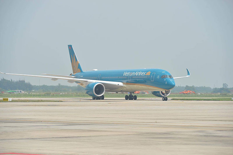 Hủy khai thác 16 chuyến bay do thời tiết xấu