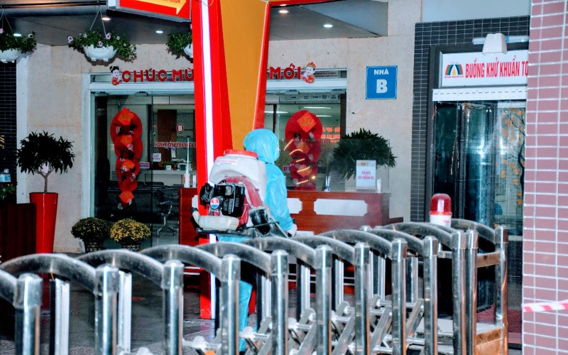 Khử khuẩn tại Bệnh viện Trẻ em Hải Phòng.