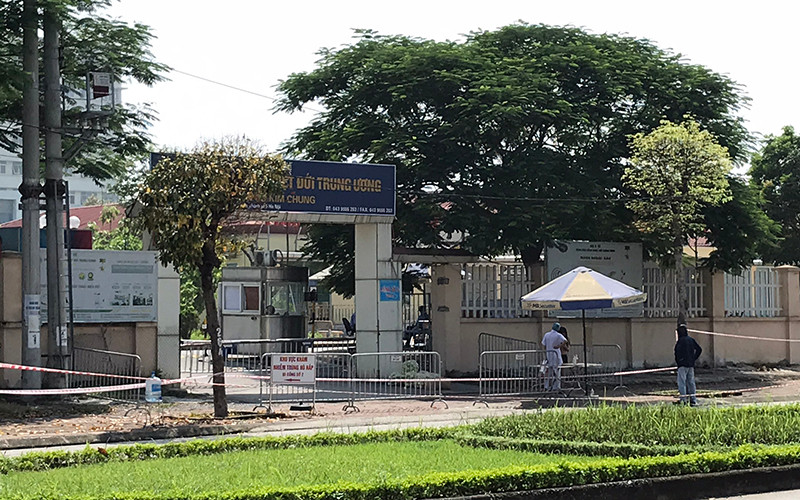 Bệnh viện Bệnh Nhiệt đới Trung ương tiếp tục cách ly y tế điều trị bệnh nhân Covid-19