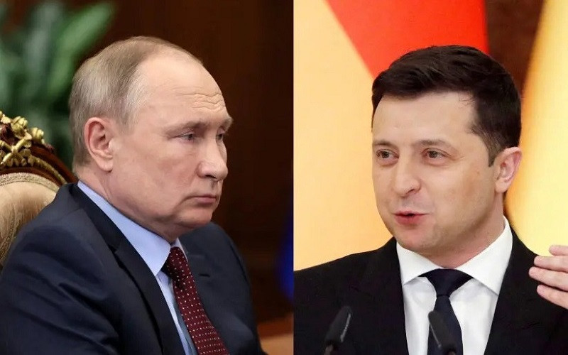 Tổng thống Nga Vladimir Putin (trái) và Tổng thống Ukraine Volodymyr Zelensky. (Ảnh: Reuters)