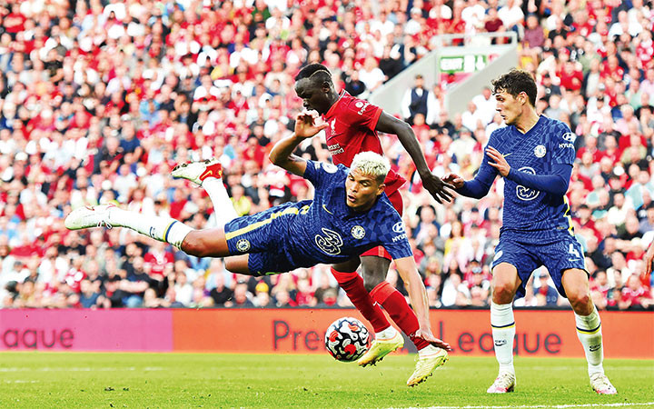 Mối hiểm họa khôn lường luôn tiềm ẩn trong những trận đấu quyết liệt.