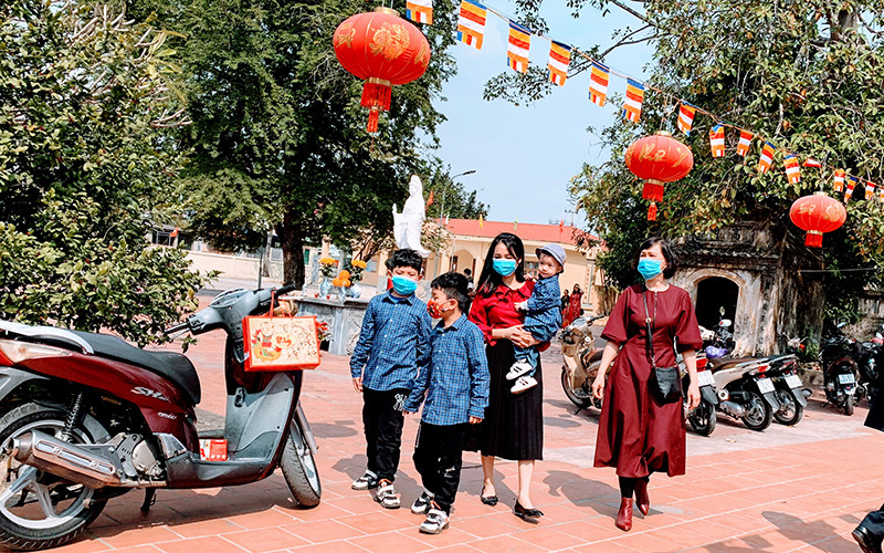 Từ tối 15-2, các hoạt động đi lễ chùa đầu năm mới sẽ phải tạm dừng để bảo đảm an toàn phòng chống dịch