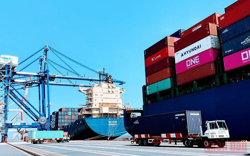 Các thuyền viên nhập cảnh vào Hải Phòng phải tuân thủ quy định mới từ 1/1/2022. (Ảnh: NGÔ QUANG DŨNG).