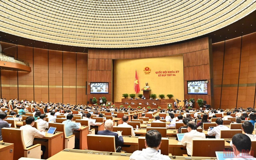 Quang cảnh phiên chất vấn của Quốc hội, chiều 7/6. (Ảnh: LINH KHOA)