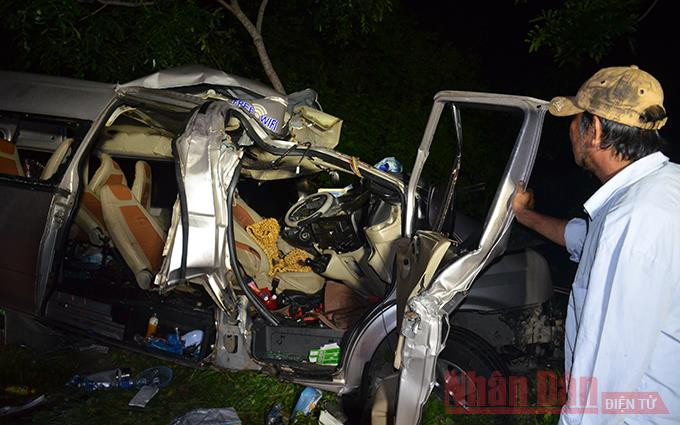 Hiện trường vụ tai nạn. (Ảnh: Đình Châu)