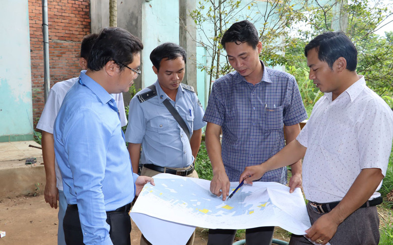 Đại diện các đơn vị thực hiện bàn giao đất xây dựng dự án sân bay Long Thành.