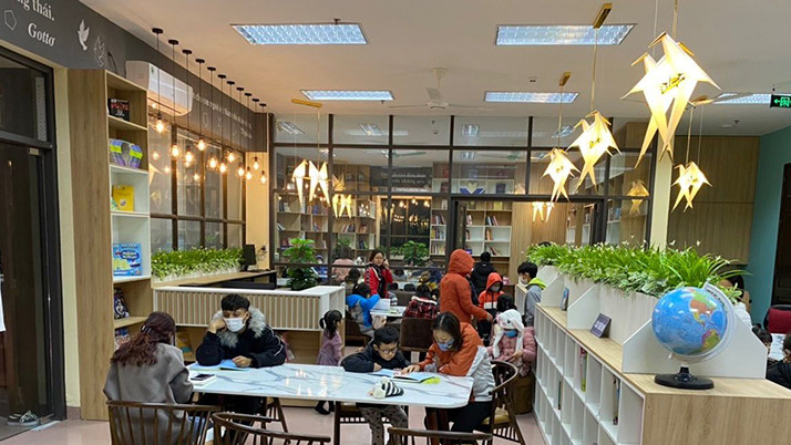 Bạn đọc đến Phòng đọc mở vào dịp cuối tuần. Ảnh: Thư viện Tỉnh Bắc Ninh