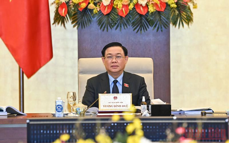 Chủ tịch Quốc hội Vương Đình Huệ phát biểu ý kiến tại phiên họp. (Ảnh: Duy Linh)