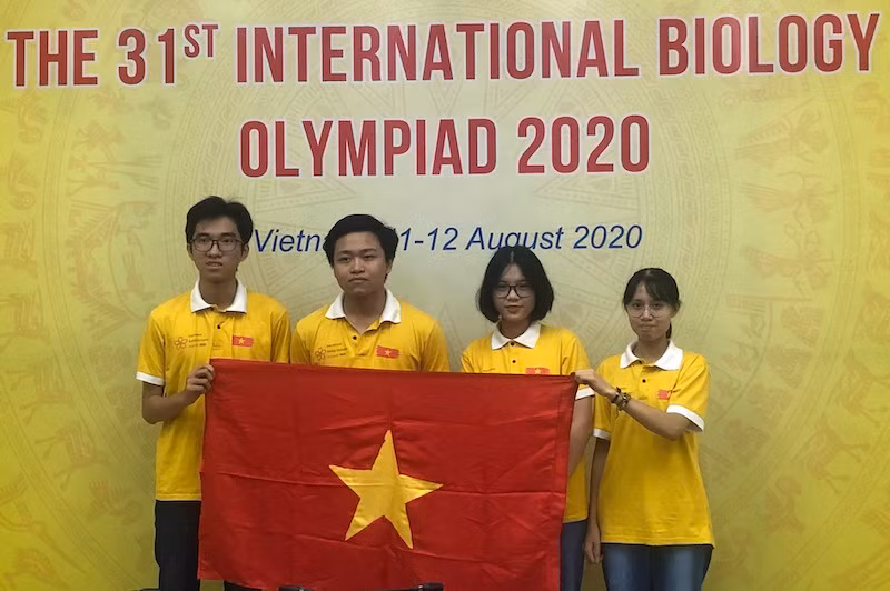 Những học sinh đoạt Huy chương tại Olympic Sinh họ quốc tế năm 2020