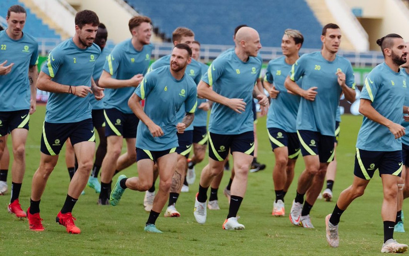 Đội tuyển Australia trong buổi tập làm quen sân Mỹ Đình ngày 6/9. (Ảnh: Liên đoàn Bóng đá Australia)