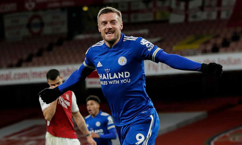 Chọc thủng lưới Arsenal, Jamie Vardy đã có bàn thứ 43 vào lưới nhóm Big Six. 