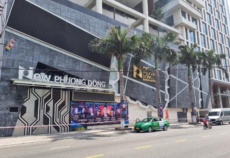 Lực lượng chức năng TP Đà Nẵng tạm thời phong tỏa quán bar New Phương Đông.
