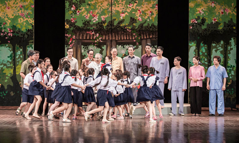 Vở diễn khắc họa đậm nét hình tượng Bác Hồ.