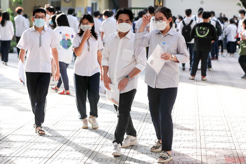 Thí sinh tại Kỳ thi tuyển sinh vào lớp 10 THPT của Hà Nội. (Ảnh: THÀNH ĐẠT)