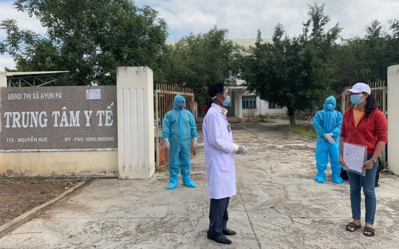 Bệnh nhân tái dương tính virus SARS-CoV-2 ở Gia Lai qua hai lần xét nghiệm âm tính