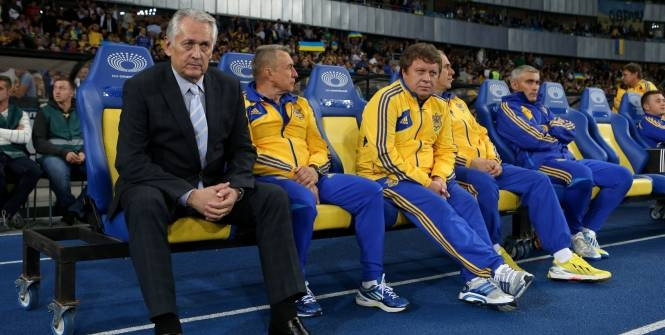 Ban huấn luyện đội tuyển Ukraina: (Ảnh: presse sport).
