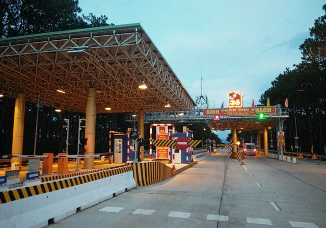 Trạm thu phí tại Km 124+720 (Gia Lai)