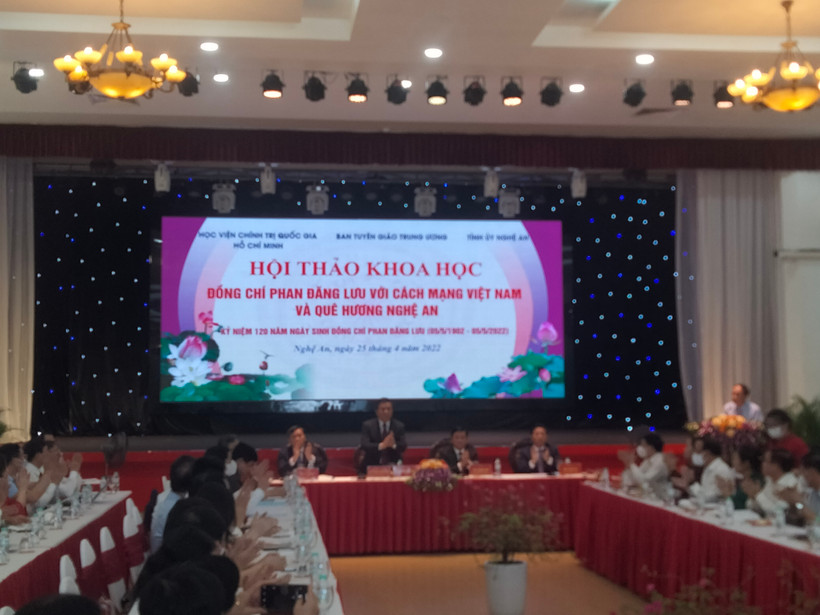 Toàn cảnh hội thảo 