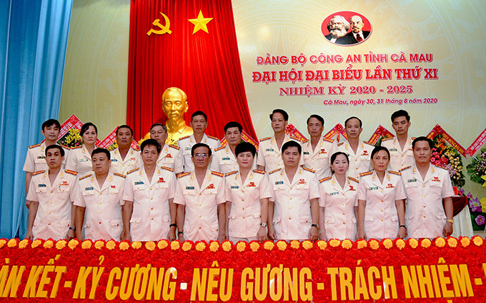  Ra mắt Ban Chấp hành Đảng bộ Công an Cà Mau nhiệm kỳ 2020-2025.
