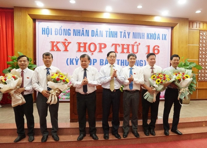 Bầu bổ sung Phó Chủ tịch HĐND, Phó Chủ tịch UBND tỉnh Tây Ninh.