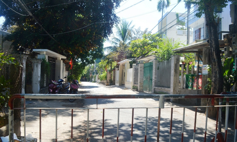 Người dân ở khu vực BN419 sinh sống chấp hành nghiêm công tác phòng, chống dịch. 