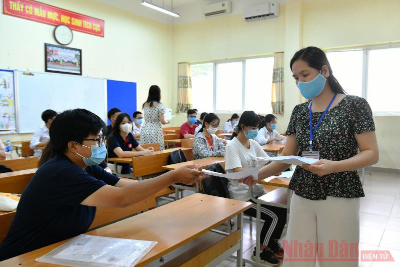 Tại Kỳ thi tốt nghiệp THPT 2020. Ảnh: THỦY NGUYÊN