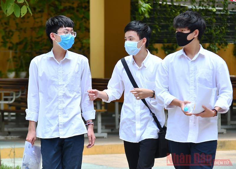 Thí sinh Kỳ thi tốt nghiệp THPT 2020 (Ảnh: THUỶ NGUYÊN)