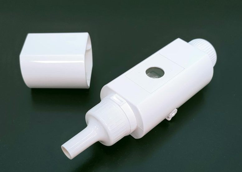 Máy thổi đo Covid-19 nhanh trong vòng chưa đầy 5 phút. Ảnh: Đại học Công nghệ Nanyang.