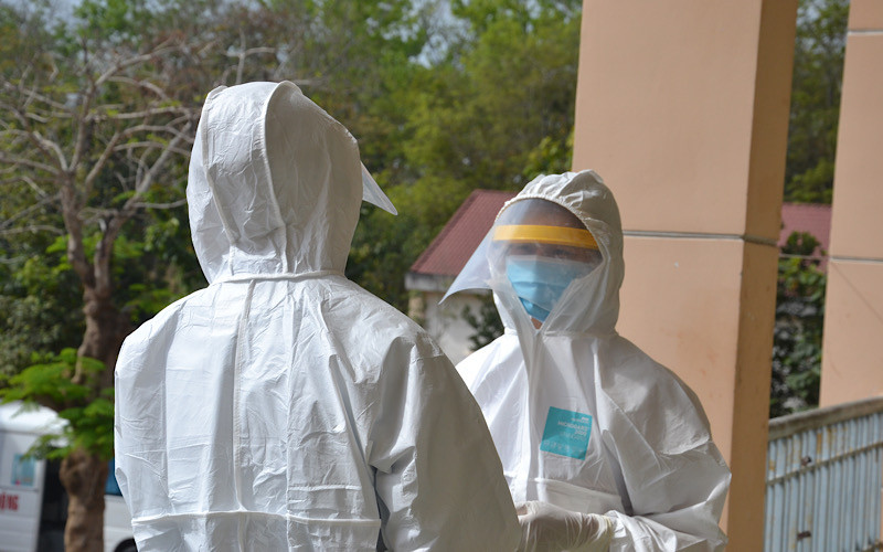 Chuyên gia Hàn Quốc bay từ TP Hồ Chí Minh có kết quả RT-PCR âm tính với SARS-CoV-2