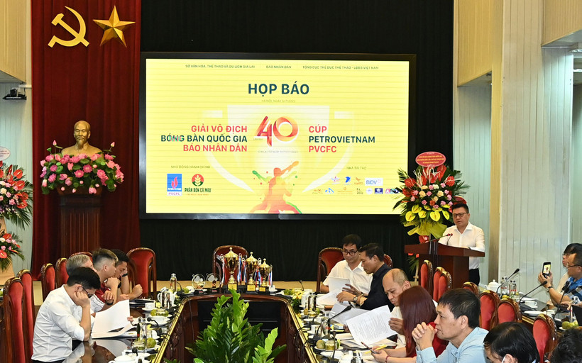 Đồng chí Lê Quốc Minh phát biểu tại cuộc họp báo. Ảnh: Vũ Linh 