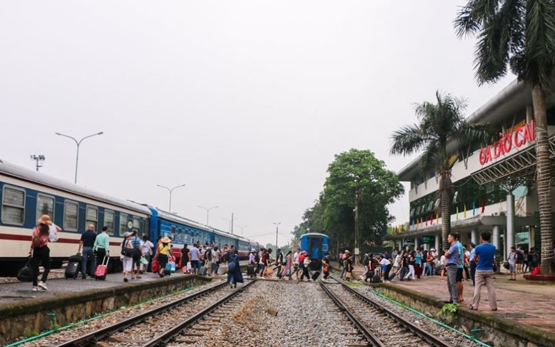 Hành khách có thể mua vé tàu Tết trả góp