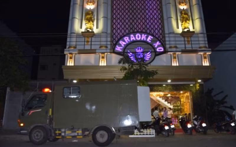 Quán karaoke X.O bị phát hiện chứa chấp người sử dụng trái phép chất ma túy nhiều lần.
