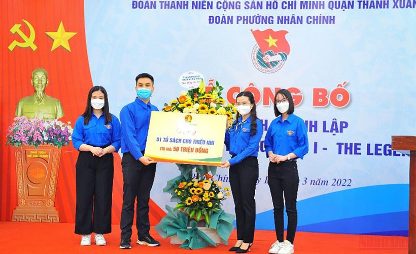 Lễ công bố quyết định thành lập Chi đoàn Nam Thăng Long I – The Legend. (Ảnh: NGỌC VY)