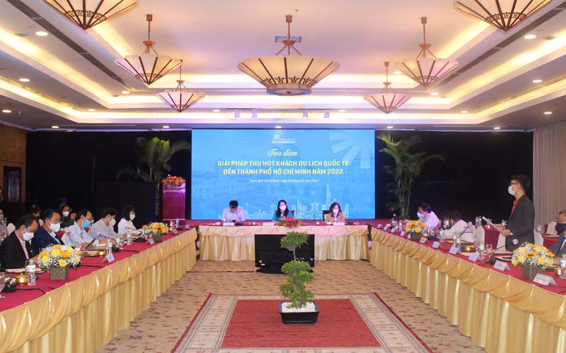 Toàn cảnh buổi tọa đàm.