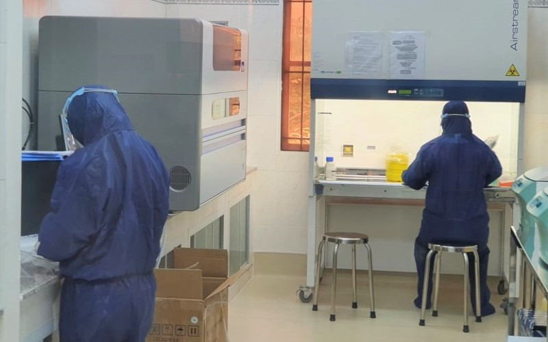 Xét nghiệm SARS-CoV-2 tại Trung tâm Kiểm soát bệnh tật Đồng Nai.
