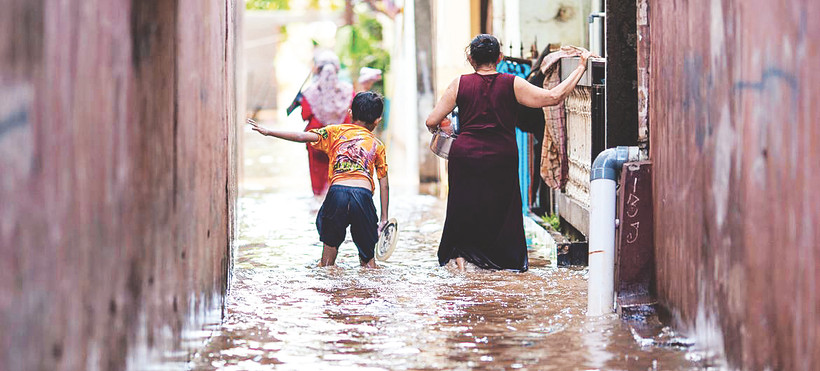 Bảo vệ các cộng đồng dễ bị tổn thương cũng chính là phần tất yếu trên lộ trình chống biến đổi khí hậu toàn cầu. Ảnh: UNICEF