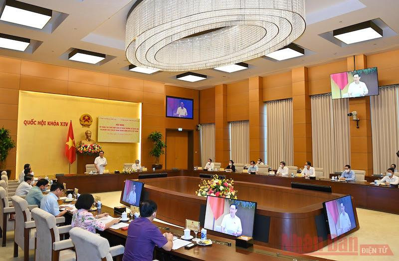 Hội nghị giữa Uỷ ban Thường vụ Quốc hội và Đoàn Chủ tịch Uỷ ban Trung ương Mặt trận Tổ quốc Việt Nam (Ảnh: DUY LINH).
